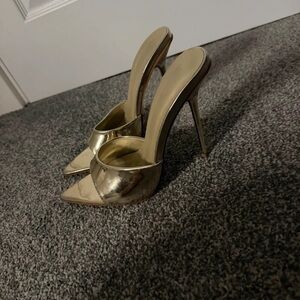 Chic Gold High Heel Mules